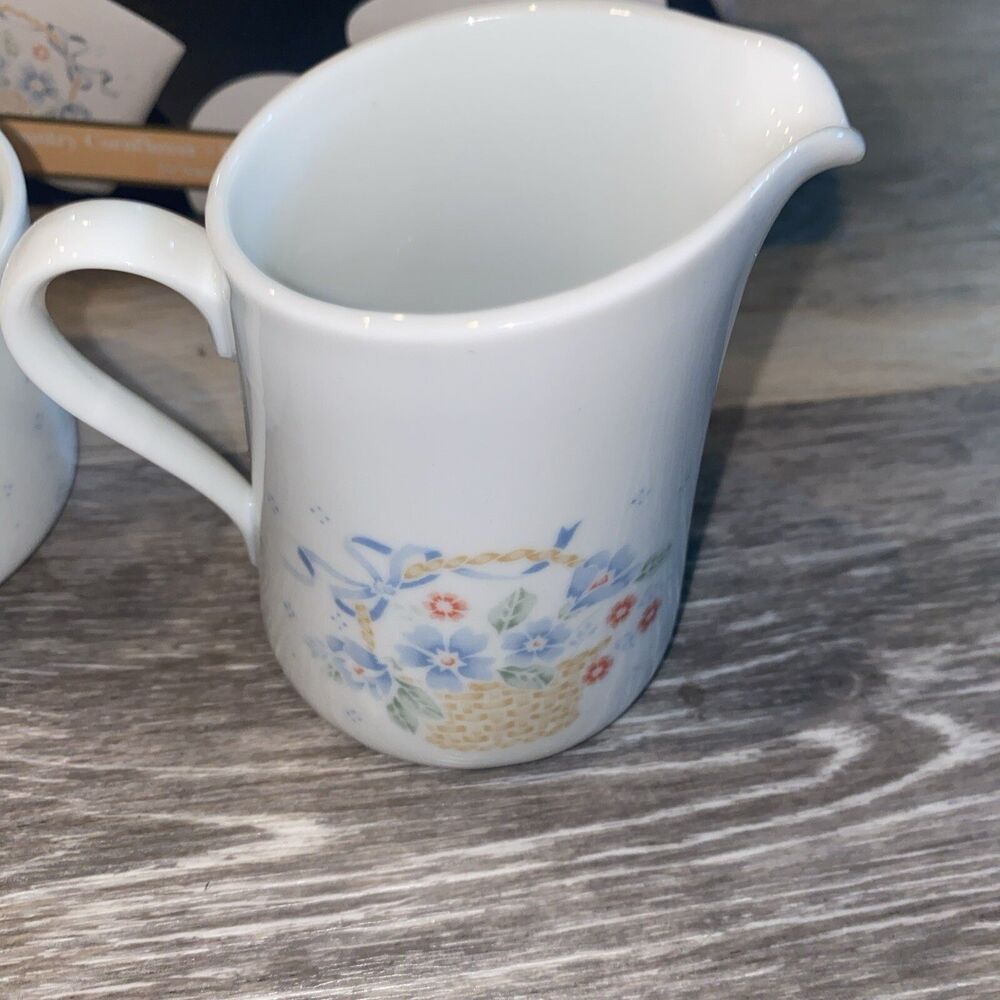 Corelle Sugar & Creamer Set 619-337 - "Country Cornflower" new vintage - Picture 7 of 11